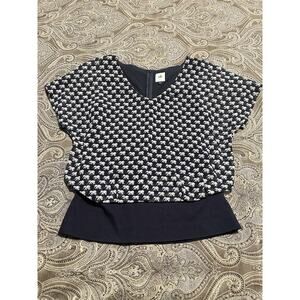 Cabi Parade Blouse Top Size Small Elephant Print Style #5345 Blue White